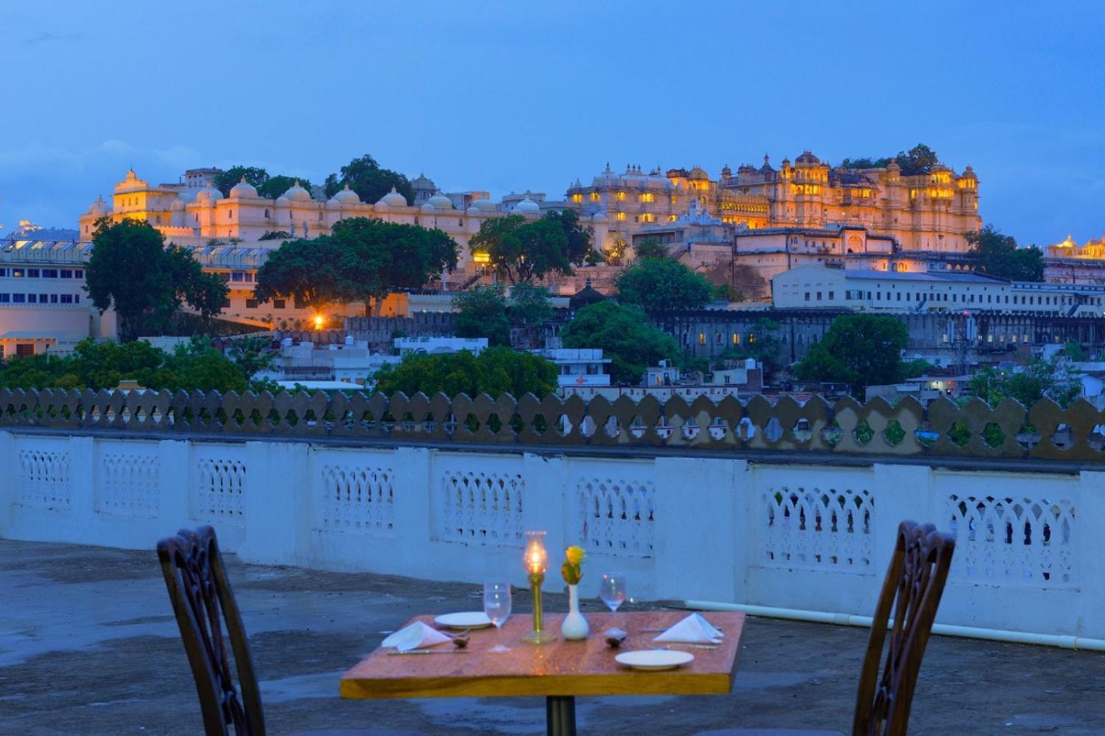 Aaram Mahal By Pachar Group Hotel Udaipur Ngoại thất bức ảnh