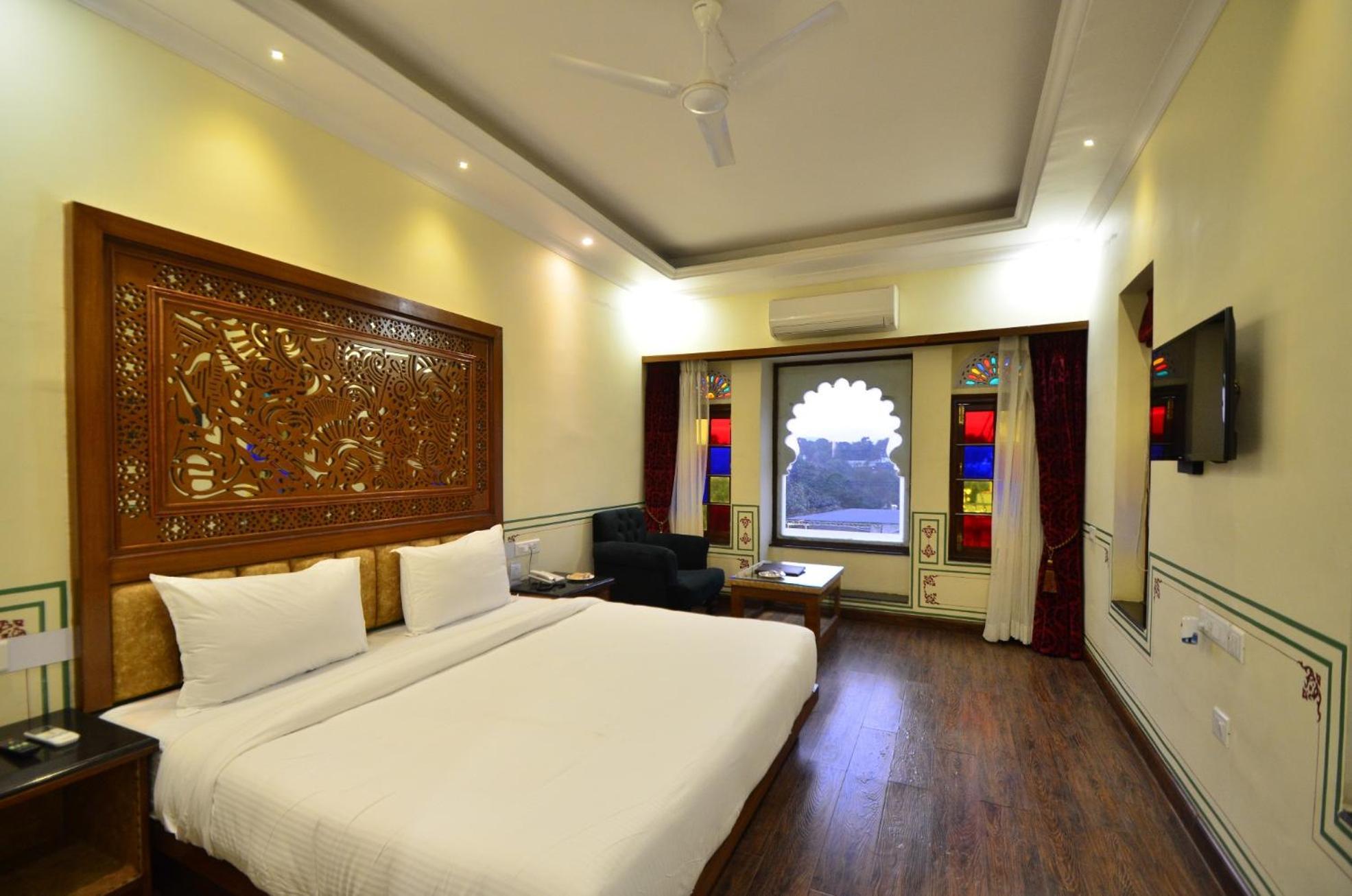 Aaram Mahal By Pachar Group Hotel Udaipur Ngoại thất bức ảnh