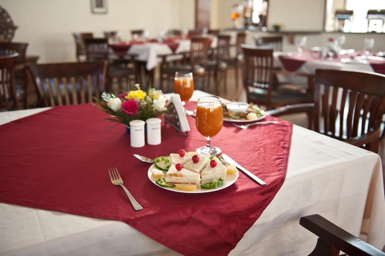 Aaram Mahal By Pachar Group Hotel Udaipur Ngoại thất bức ảnh