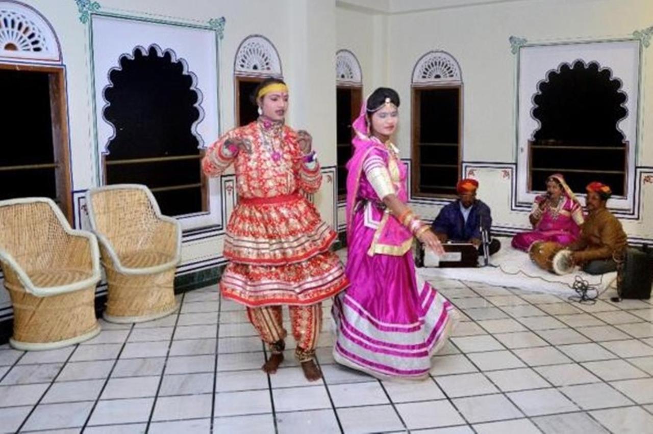 Aaram Mahal By Pachar Group Hotel Udaipur Ngoại thất bức ảnh